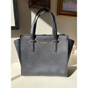 Kate Spade Handled Shoulder Bag in Black (Like New w/ Dust Bag) ♠️
